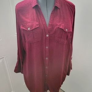 Size 22/24 Cato Button-Up Top